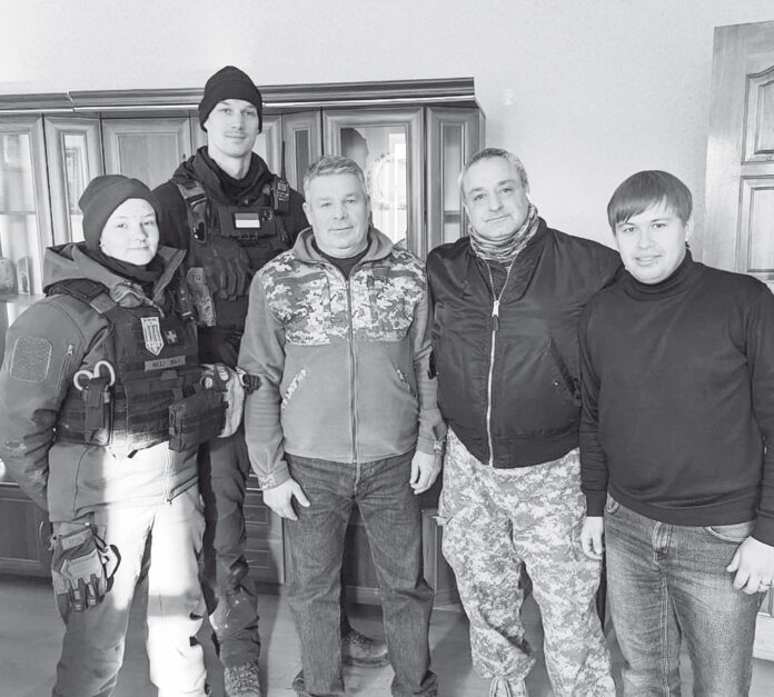 На прохання соткозачан німецькі добродії доставили електрогенератор